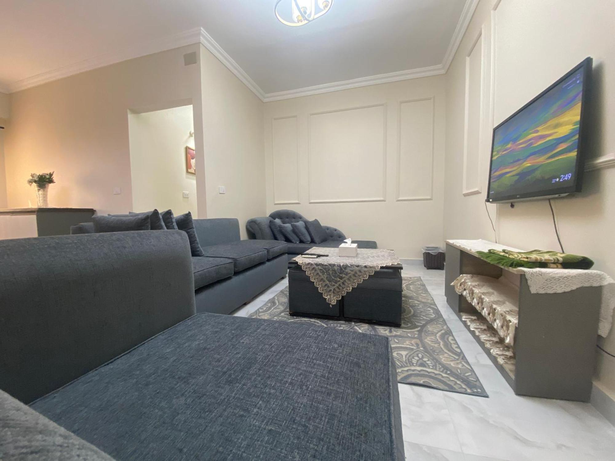 Comfortable 3br New Prime Spot Le Caire